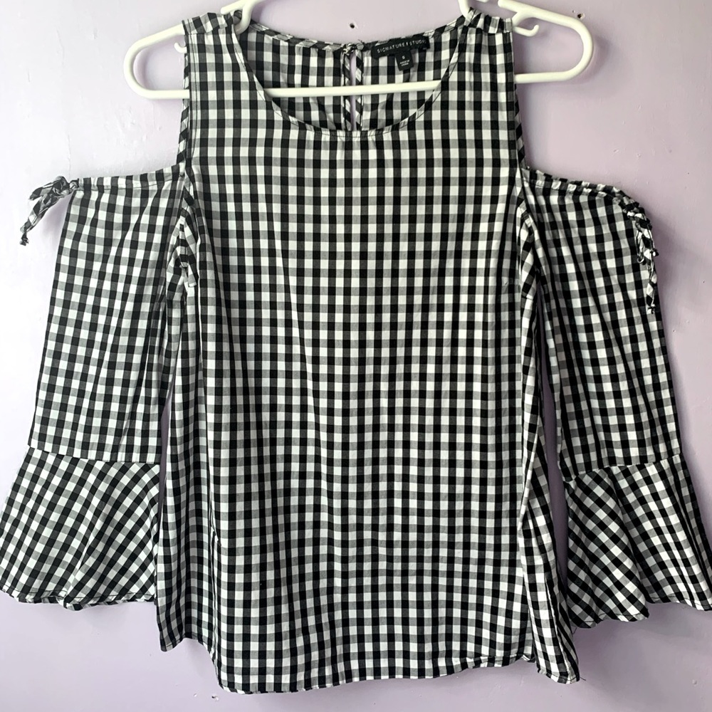 Signature Studio blouse.